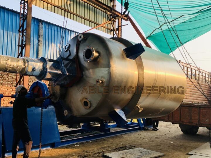 Chemical Reactor photo 34