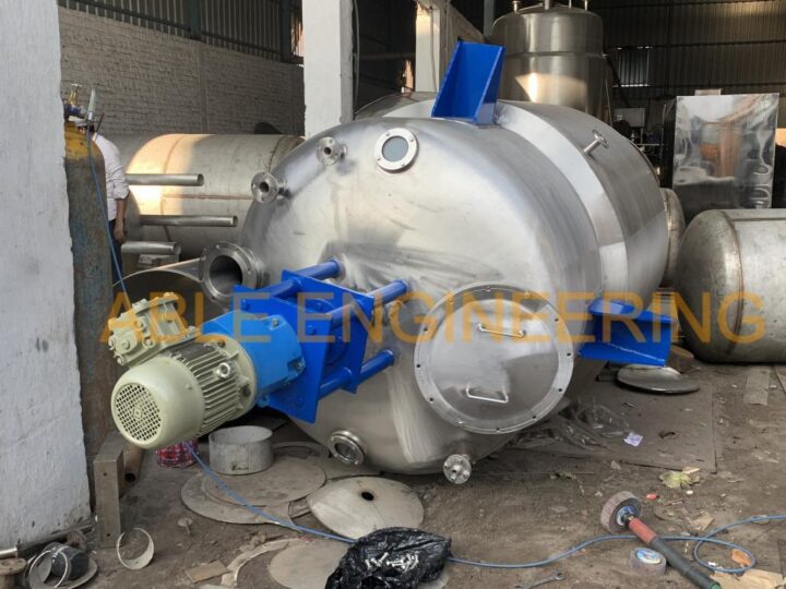 Chemical Reactor photo 17