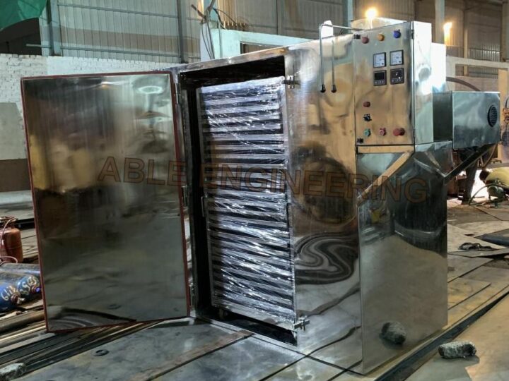 Electric / Steam Tray Dryer photo 2
