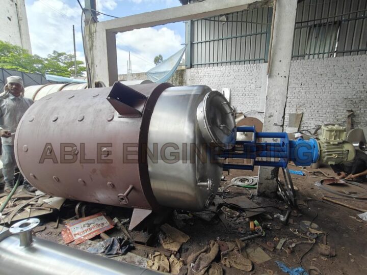 Chemical Reactor photo 7