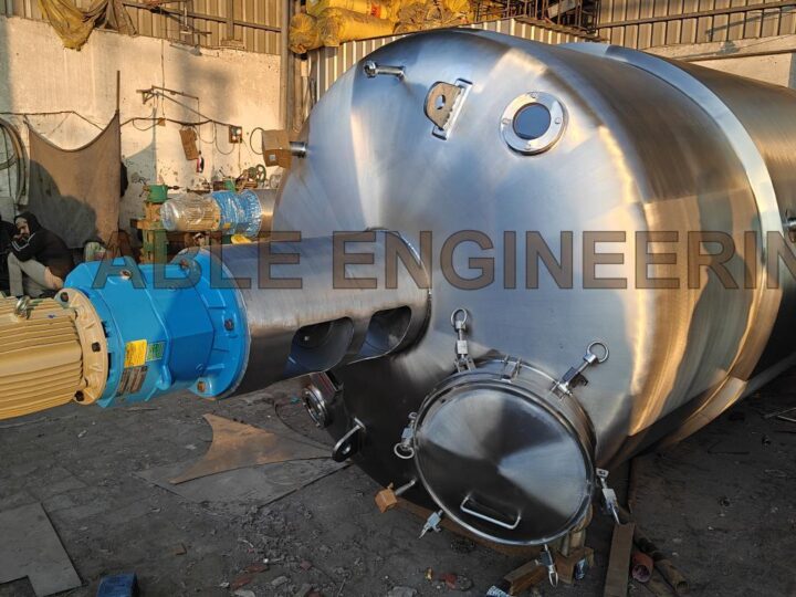Chemical Reactor photo 2