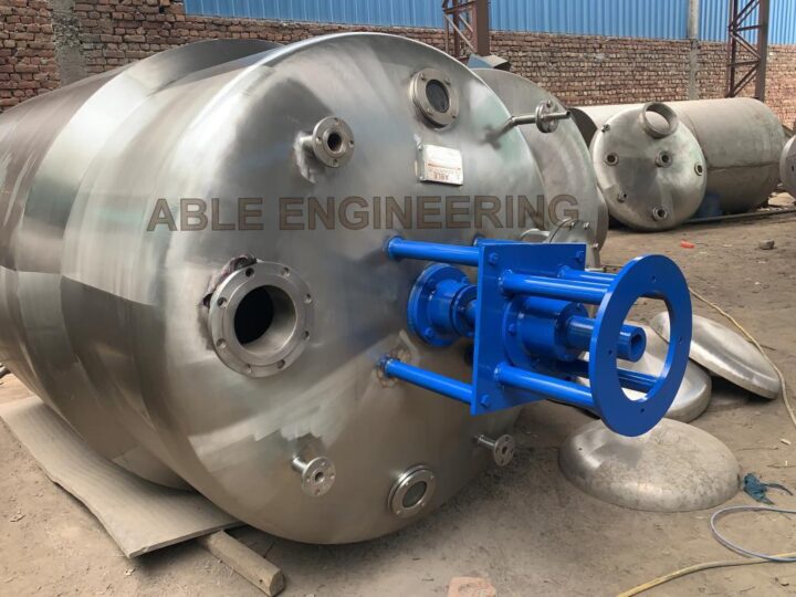 Chemical Reactor photo 30