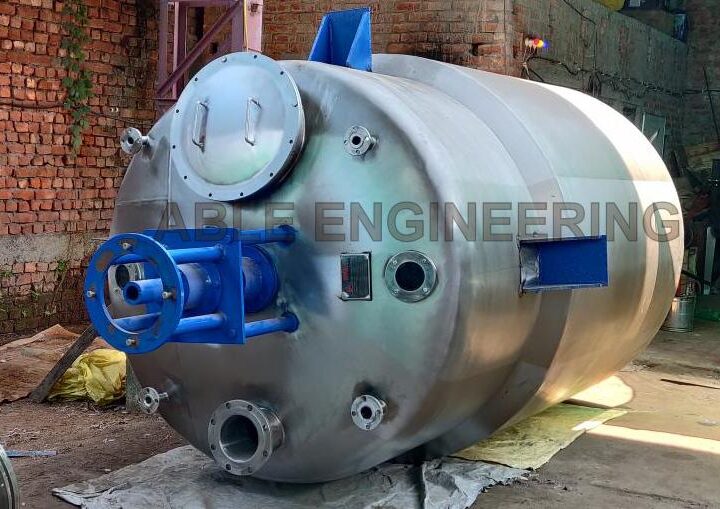 Chemical Reactor photo 36