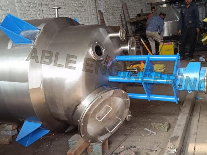 Chemical Reactor photo 10