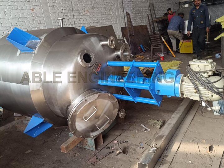 Chemical Reactor photo 11