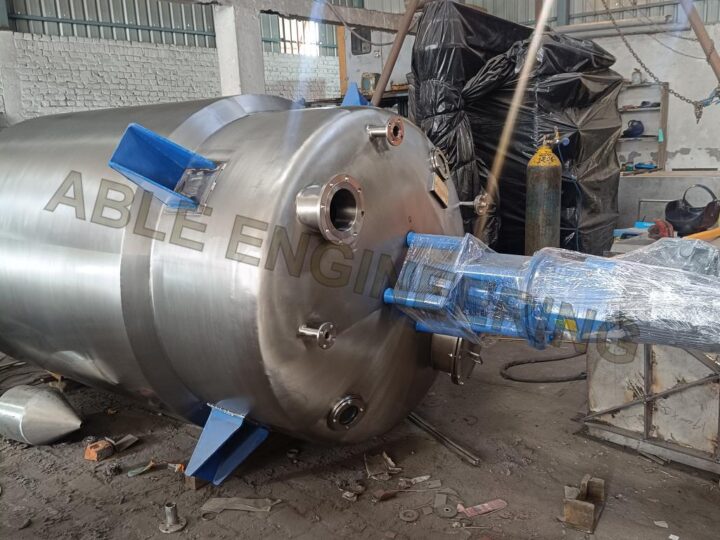 Chemical Reactor photo 13