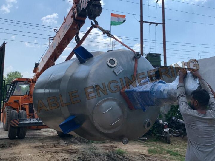 Chemical Reactor photo 35