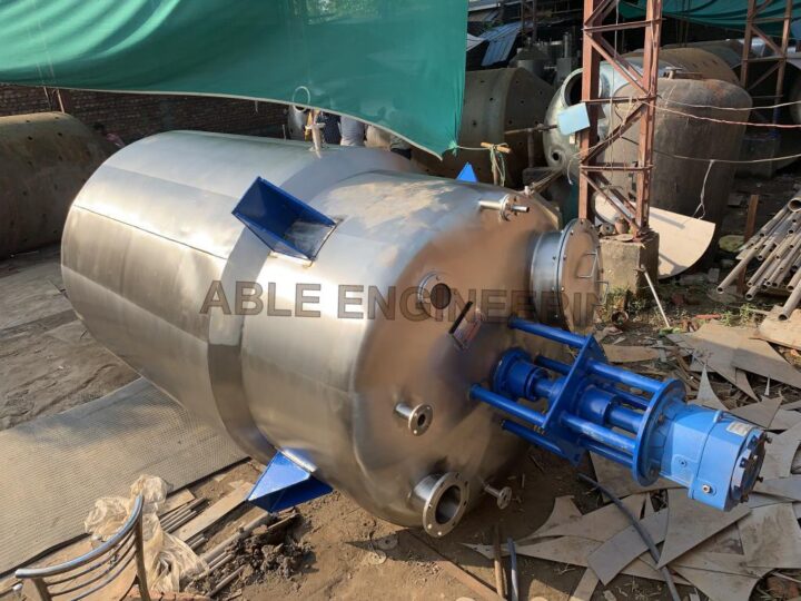 Chemical Reactor photo 24