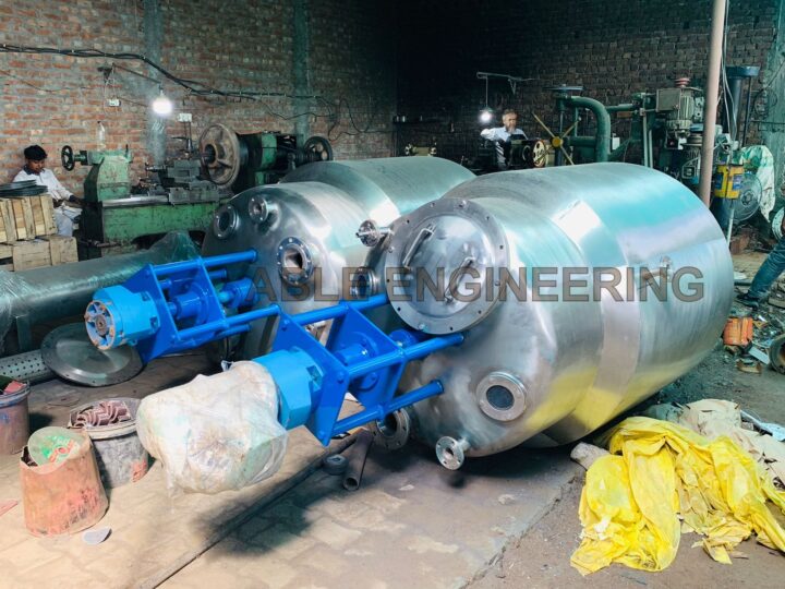 Chemical Reactor photo 38